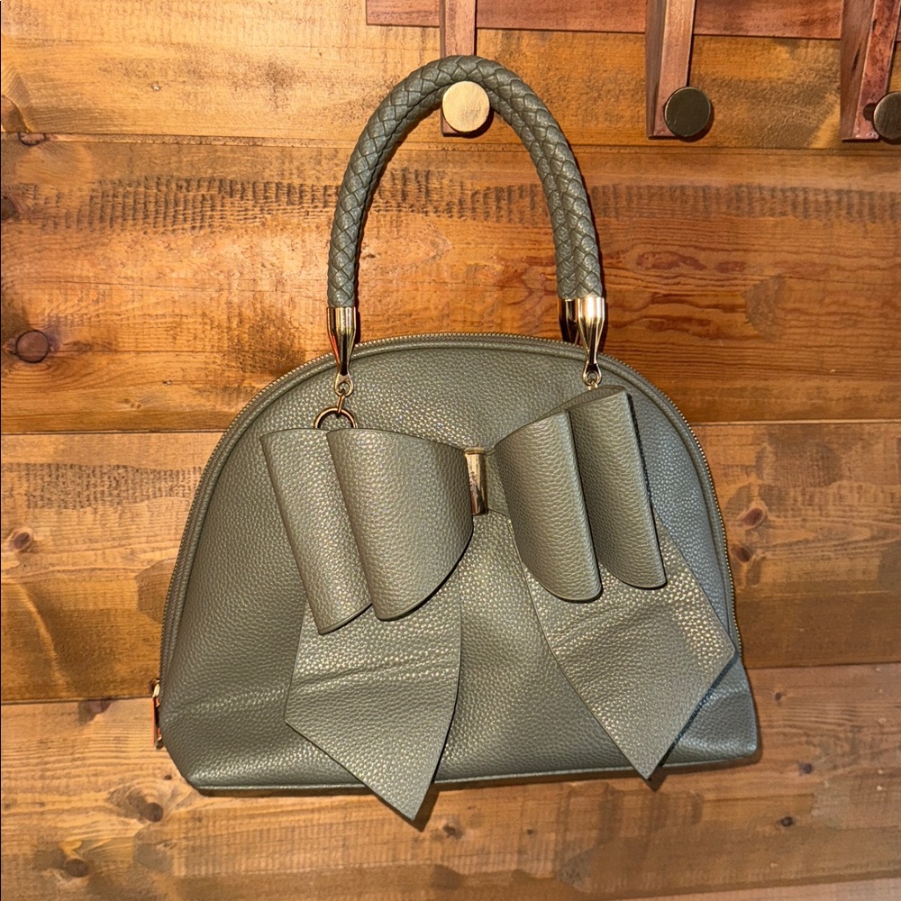 Crossi Satchel Green-Gray bow purse bag with gold hardware EUC